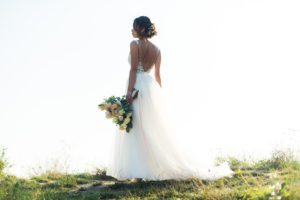 panna młoda, bukiet panny młodej, kwiaty na wesele, kwiaty na ślub