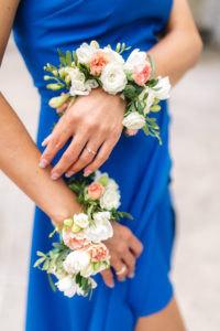 bransoletka kwiatowa, kwiaty na ślub, kwiaty na wesele