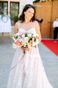 panna młoda, bukiet ślubny, kwiaty na wesele, kwiaty na ślub