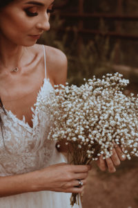 bukiet panny młodej, kwiaty na ślub, kwiaty na wesele, gipsówka